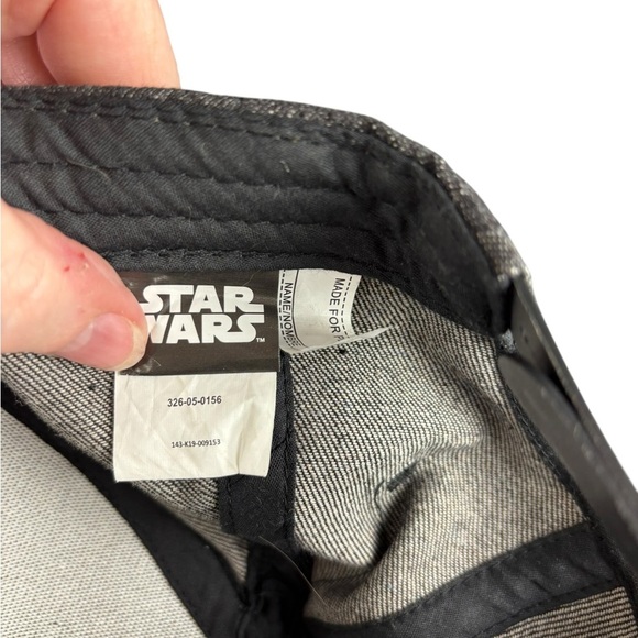 EUC Star Wars Black Cap with Yellow Logo - Picture 4 of 8